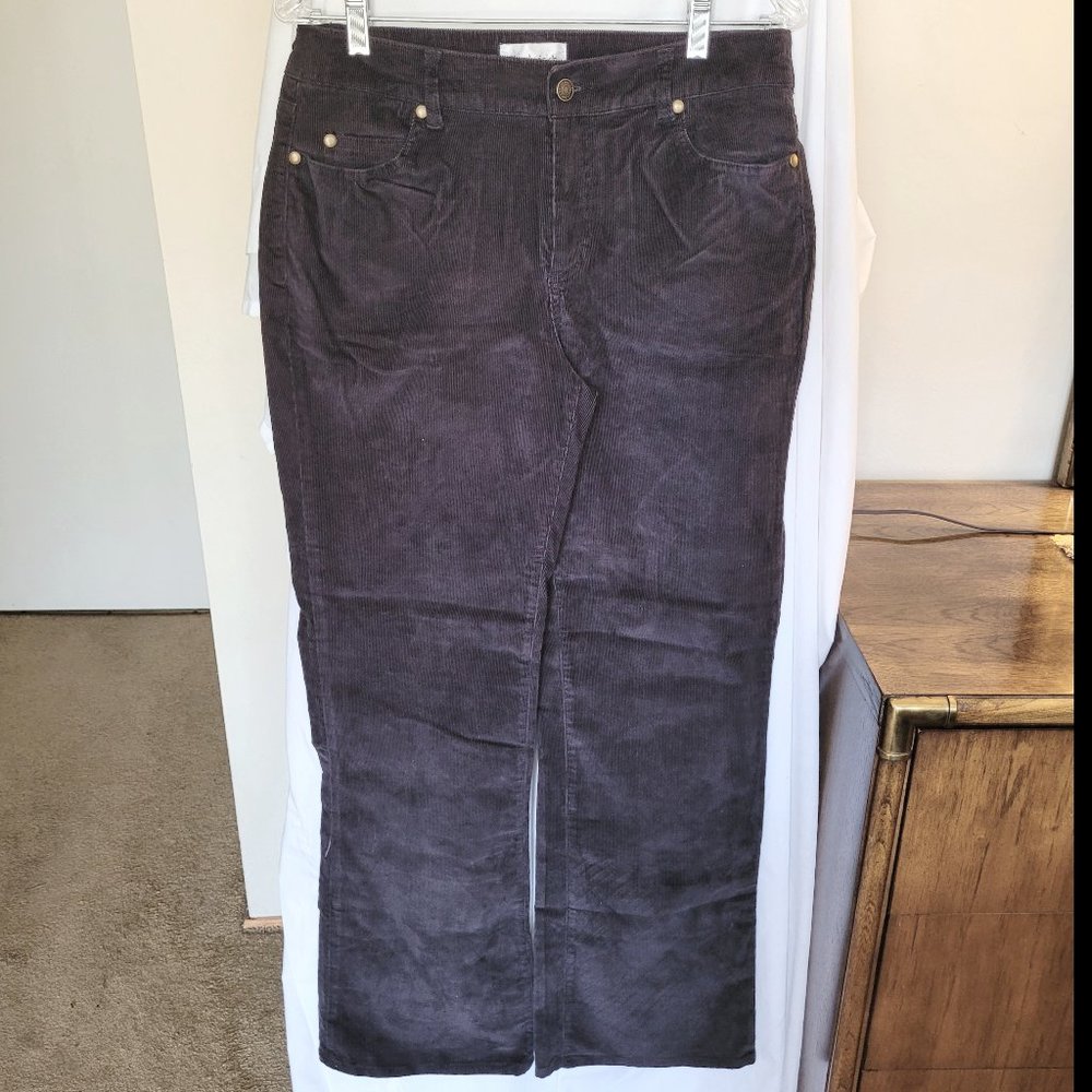 NEW Chadwick's Medium Black Corduroy 10 (309)